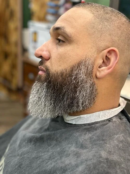  Haircut of a customer